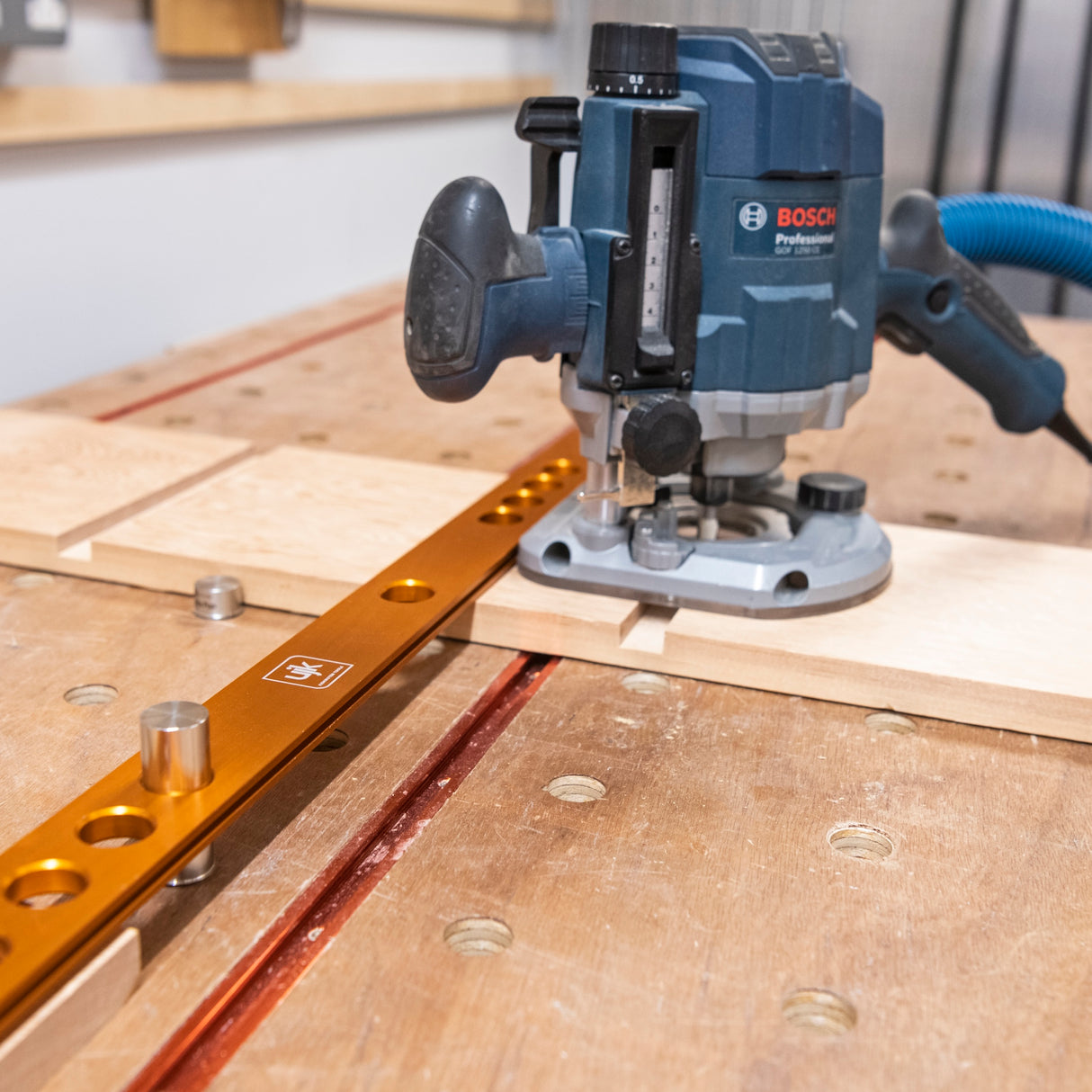 UJK Parf System Fence & Stop Kit 1000mm long on woodworking bench with bench dogs