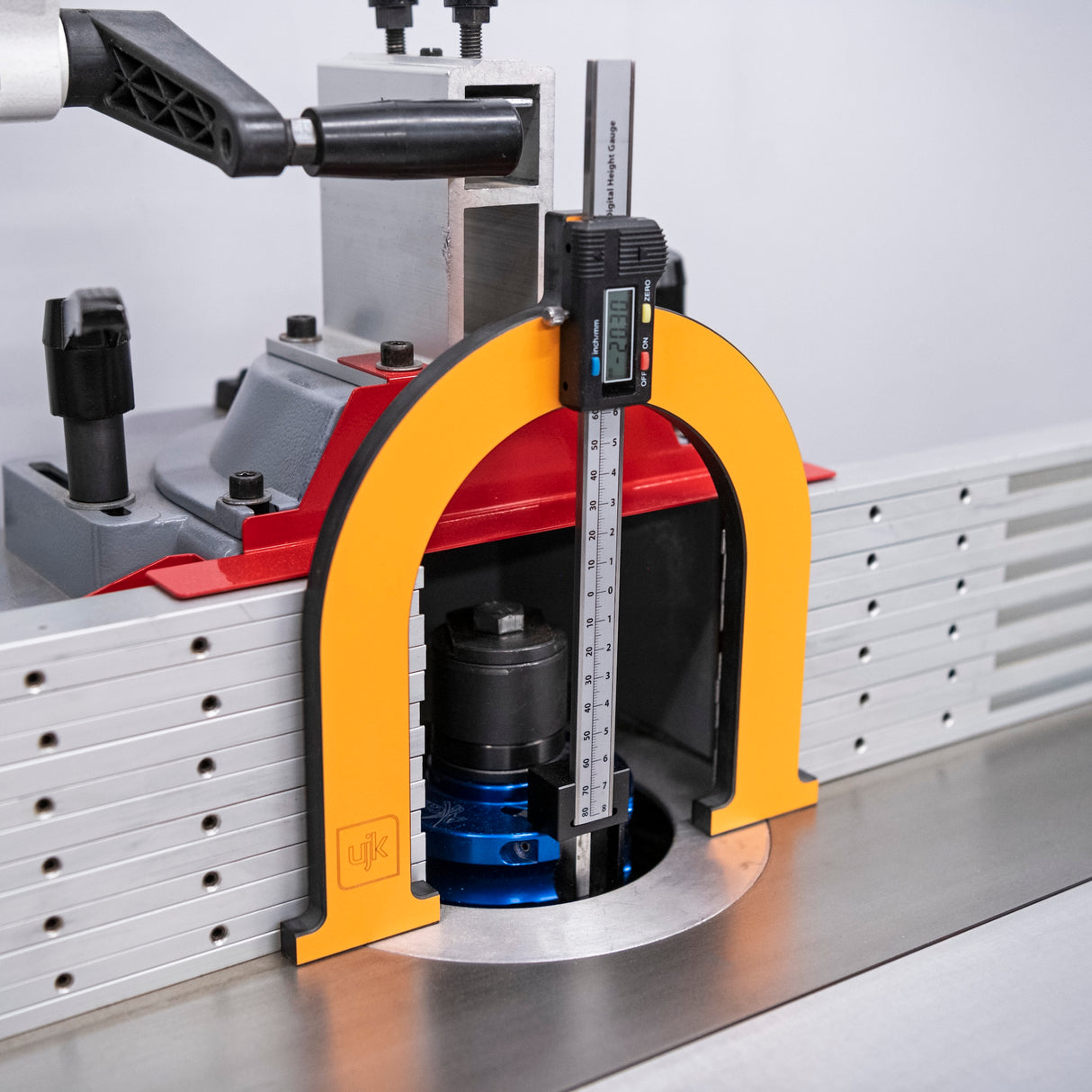 UJK Large Digital Height Gauge showing CNC machined 12mm thick phenolic sheet body