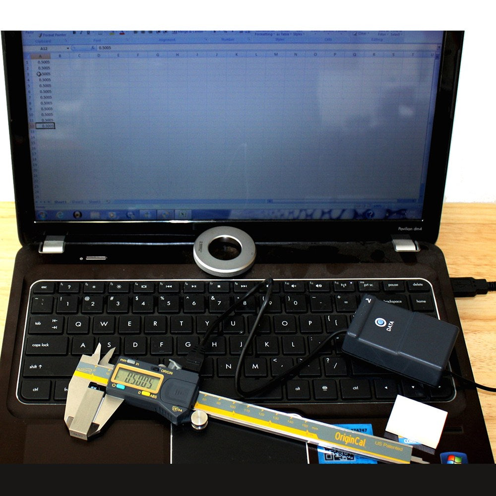iGaging OriginCal Digital Vernier Calipers 150mm - Close-up of stainless steel bar and gauge heads. Dual Metric & Imperial display