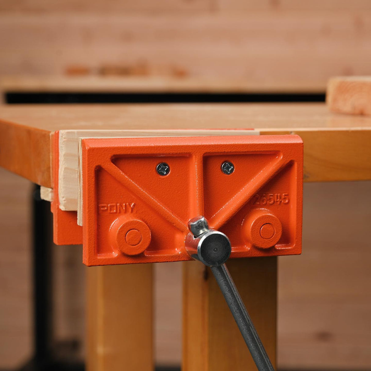Pony Jorgensen Light-Duty Woodworkers Vice Cast Iron 115mm Jaw Capacity on wooden workbench