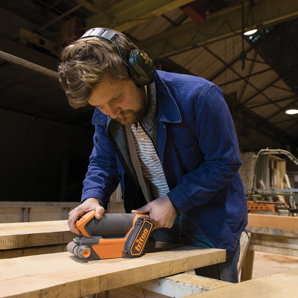 Triton TCMBS 450W Palm Belt Sander 64mm