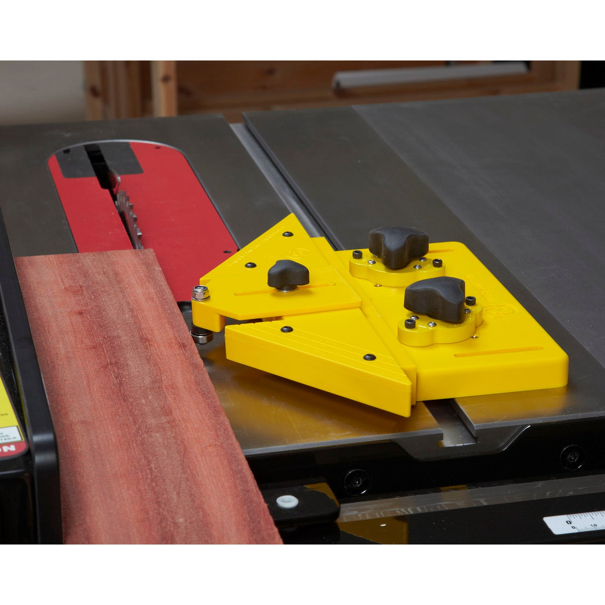 Adjustable ball bearing detail of Magswitch Ultimate Thin Stock Rip Guide Magnetic Stock Hold-Down