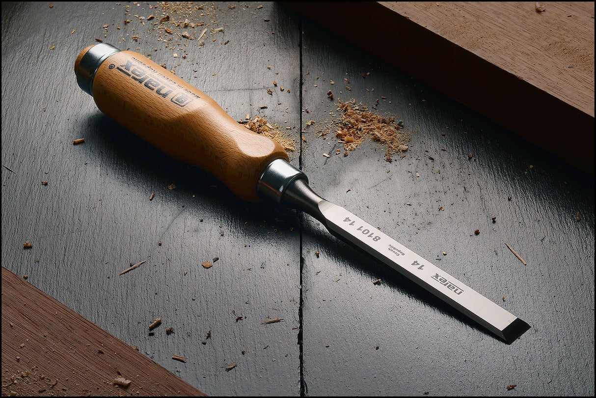 Narex Bevel Edge Cabinet Chisels with Hooped Ash Handles - High-quality chrome-manganese steel, heat-treatment hardened blades