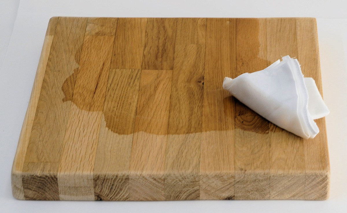 Lint-free finishing cloths for woodworking products, ideal for oil application and polishing, from Rustins, pack of 3 300x300mm