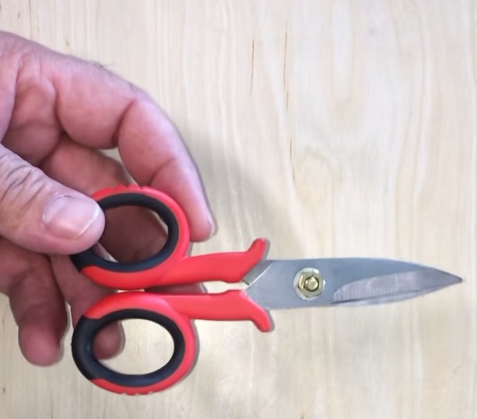 FastCap Power Shears cutting through tough material - Australian woodworking tools