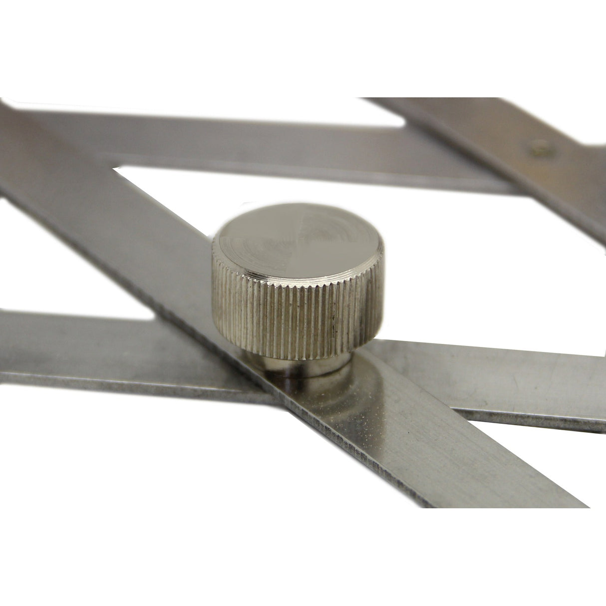 MPOWER Point 2 Point MK2 Marker in use for precise equidistant layout marking