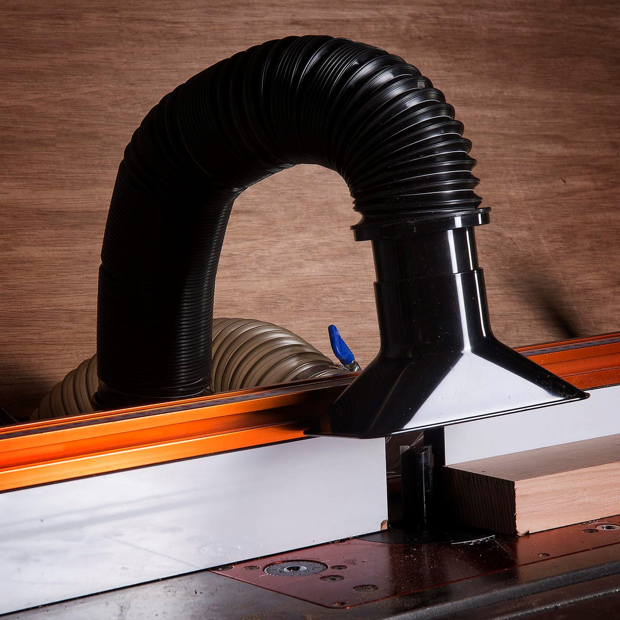 Sherwood Hold Tite Hose Dust Extraction Kit with various nozzles and fittings for efficient workshop waste collection