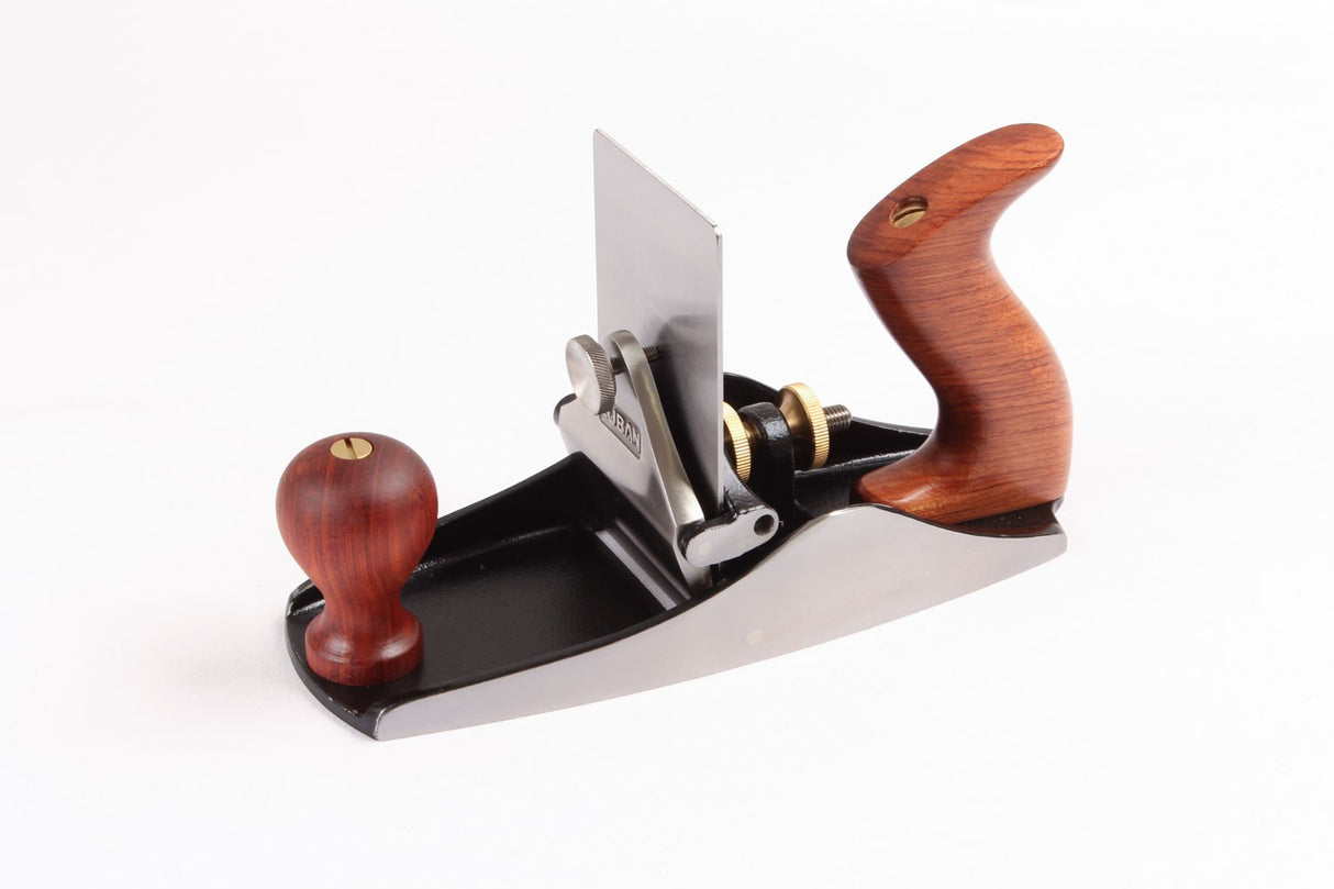 Luban No. 73 Scraper Hand Plane creating tear-out-free surfaces with clean finish