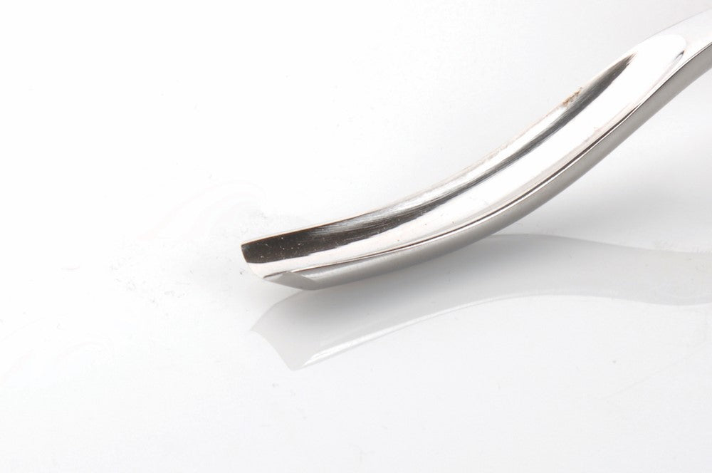 Kirschen Two Cherries #8 Long Bent Gouge Wood Carving Chisel in action at an Australian woodworking project