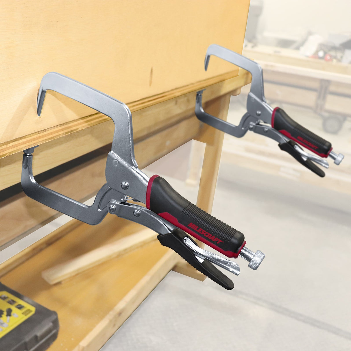 Milescraft PocketClamp Right-Angle Clamp for Face Frame Joinery
