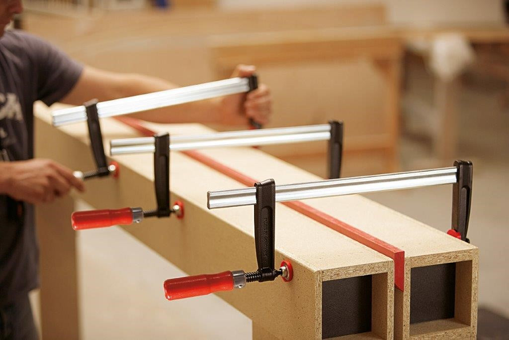 Bessey TPN Series Quick Action Clamp with Wooden Handle - Side view in use