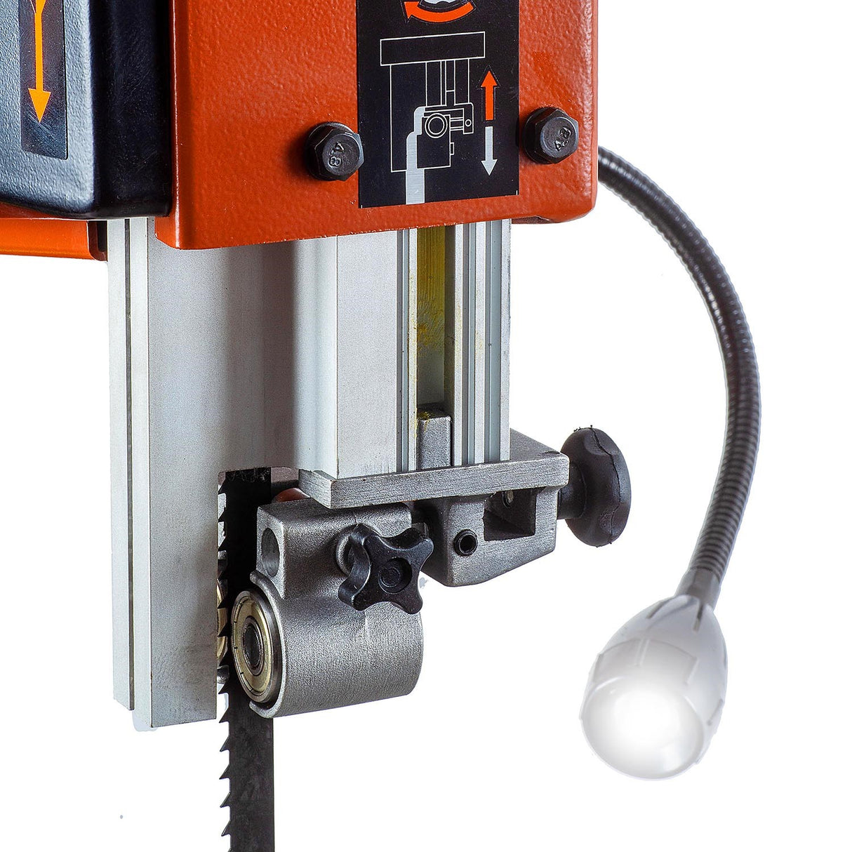 Sherwood 14in 1100W Bandsaw in action cutting wood