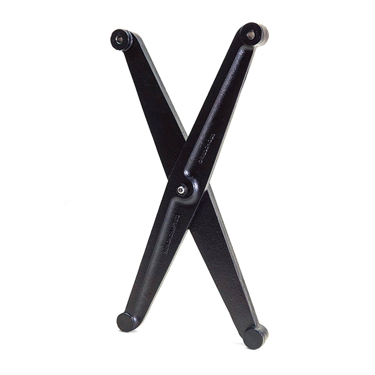 Benchcrafted Solo Criss Cross Leg Vice mechanism on woodworking bench