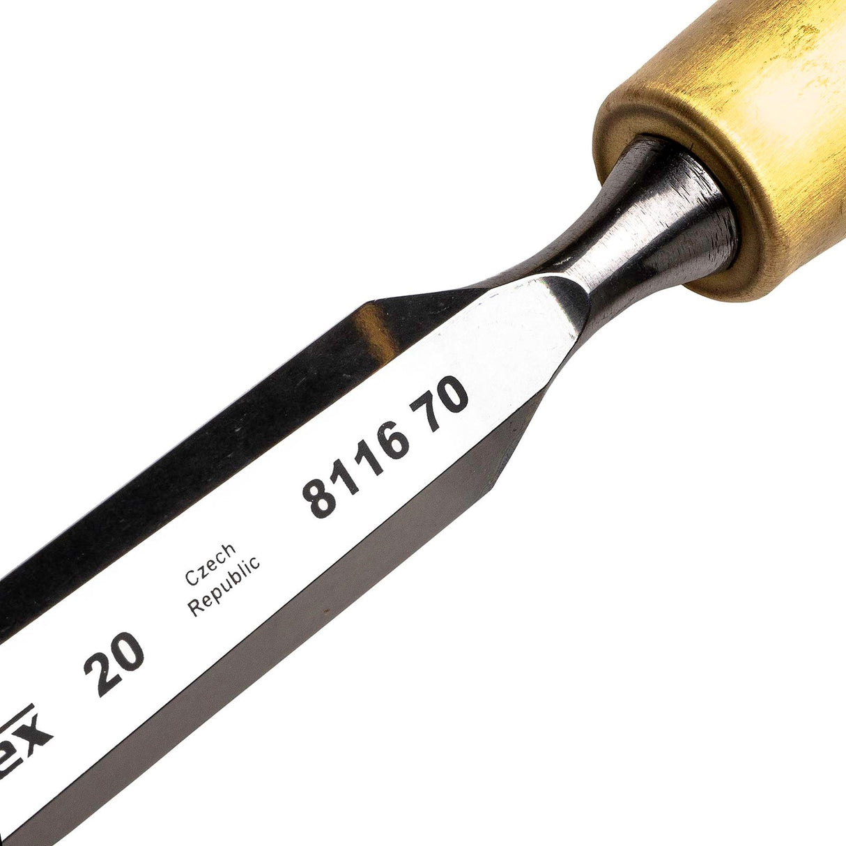 Narex Set of 6 Premium Bevel Edge Cabinet Chisels in Wooden Case, view of chisel sizes in wooden case