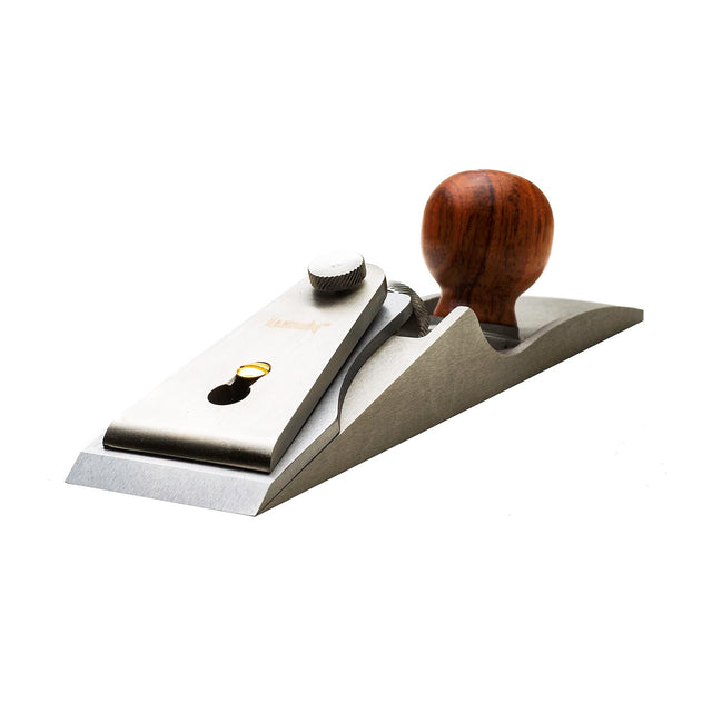 Luban No. 3 Chisel Plane featuring weight in the front end for better sole registration