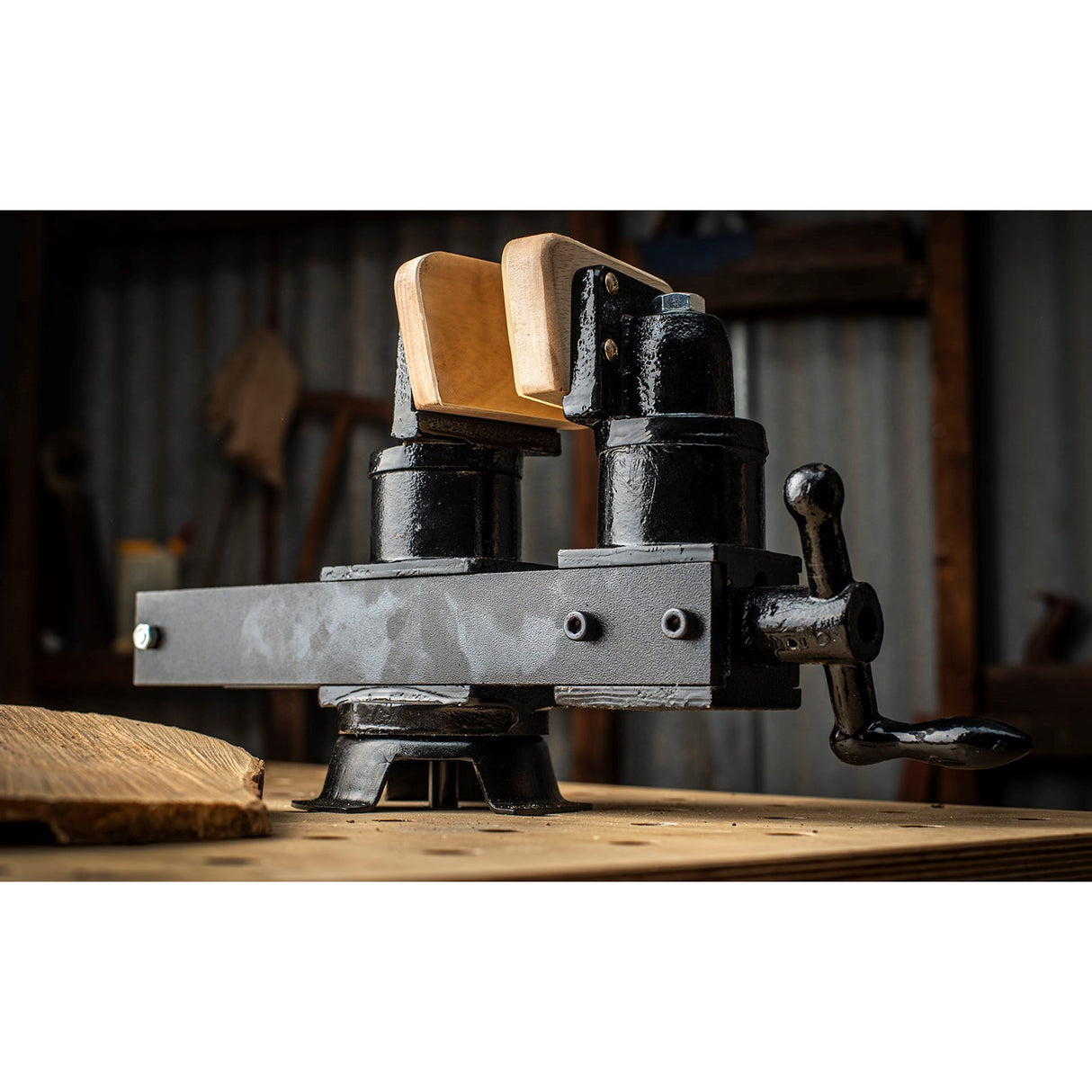 Torquata Patternmaker's Vice showing 145mm capacity in use on workbench