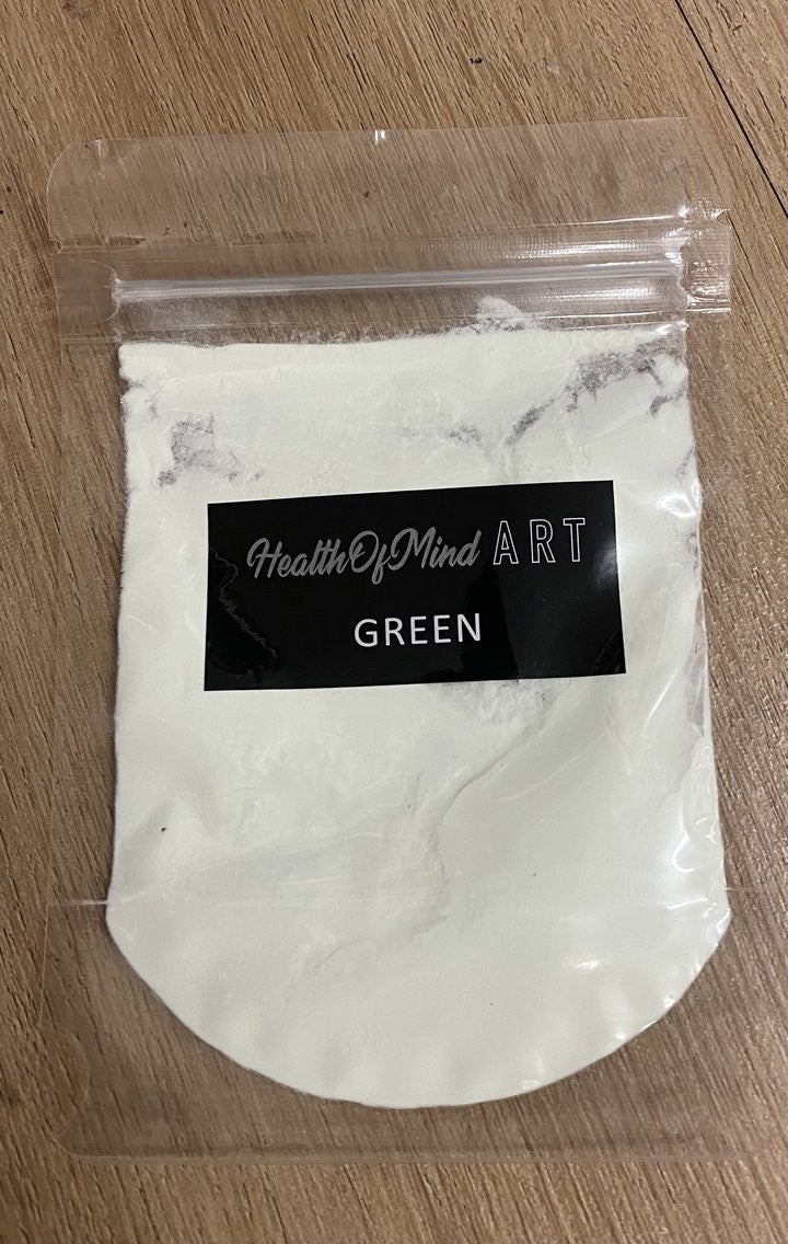 Health of Mind Art Green/Black 25g Glow In The Dark Pigment Powder for Epoxy Resin in action