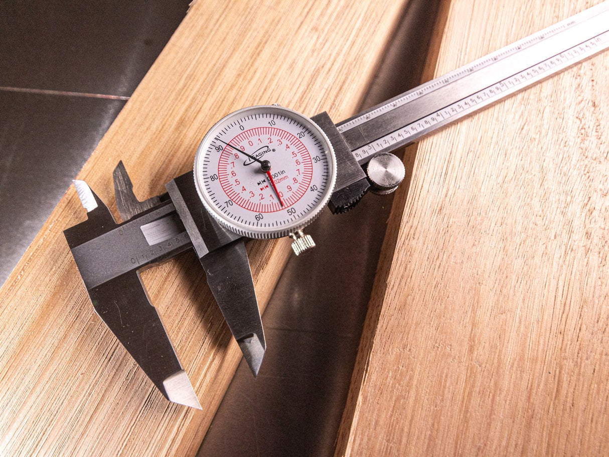 iGaging Dial Calipers 150mm Metric & Imperial in Protective Case, angled view