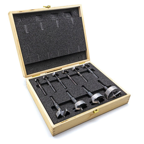 Fisch Black Shark Pro Forstner Bits Set of 10 in action drilling hardwood