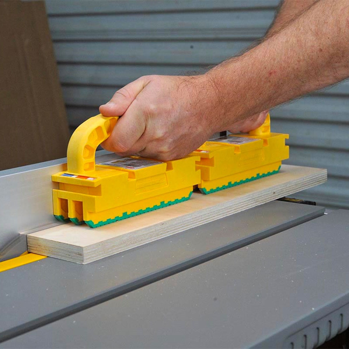 MicroJig GRR-Ripper 2GO table saw push block in action, ensuring safety and precision woodworking