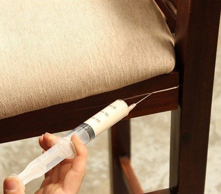 Blunt Drawing-Up Needles 18G x 38mm Pack of 100 in use for precise glue & resin application in fine woodworking spaces