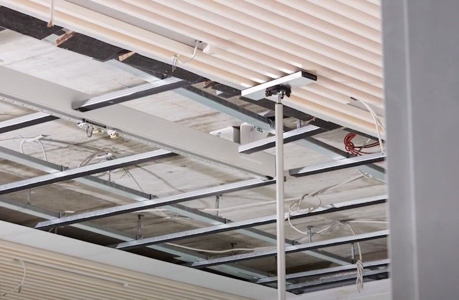 Bessey Support Plate for STE Telescopic Supports, aluminum profile with non-slip rubber, enhances support for materials