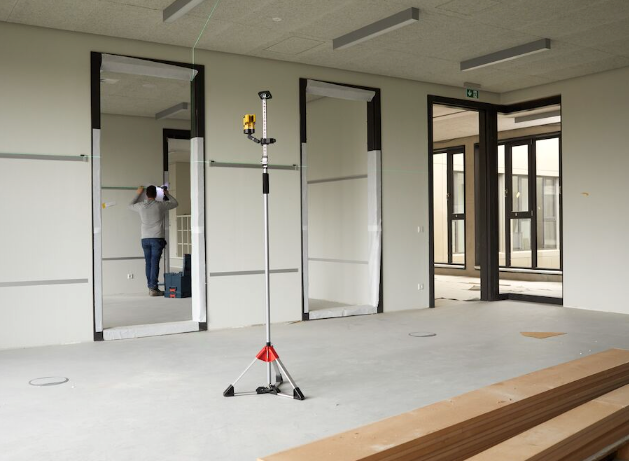 Bessey Multi Function Laser Fixture Clamp On Support on Telescopic Drywall Support