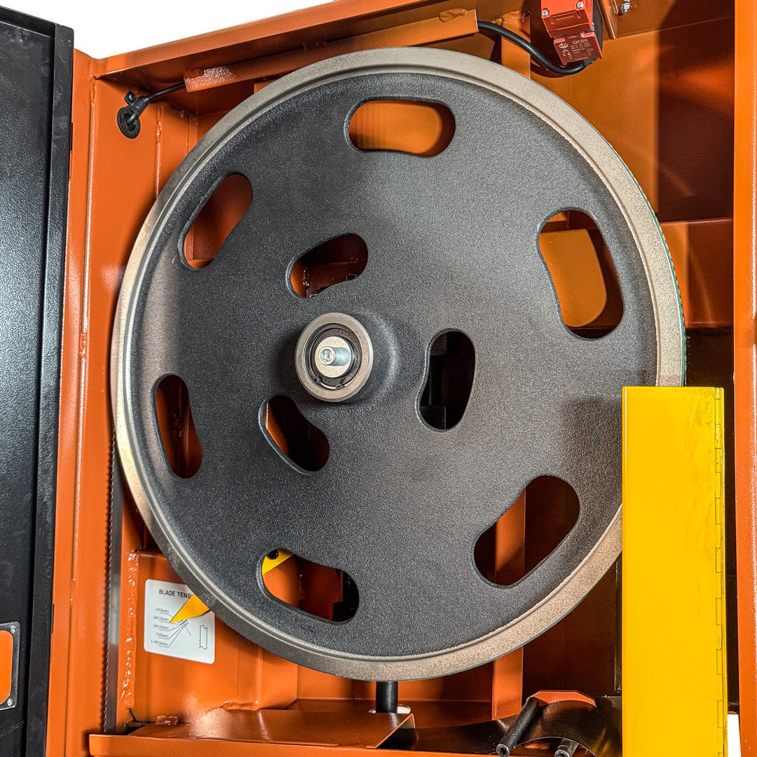 Sherwood 20in 3000W 4HP Industrial Bandsaw cutting through wood