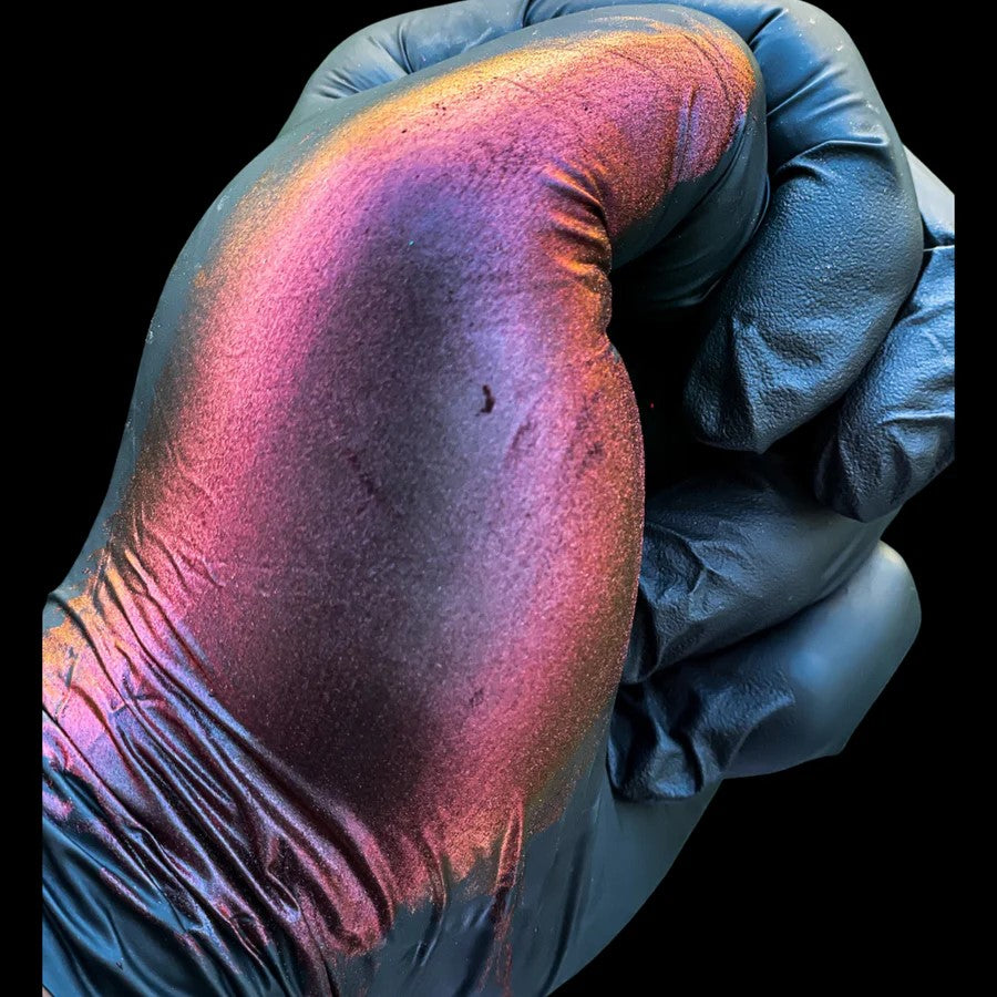 Health of Mind Art Lava Red/Black Super Chameleon Mica Pigment for Epoxy Resin, high-grade colour-shifting powder in red/black tones