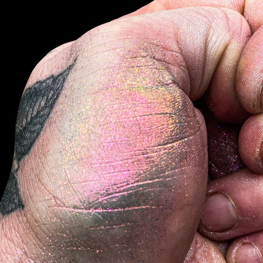 Green, pink, and gold Super Chameleon Mica Pigment powder for epoxy resin, showcasing extreme colour shift properties