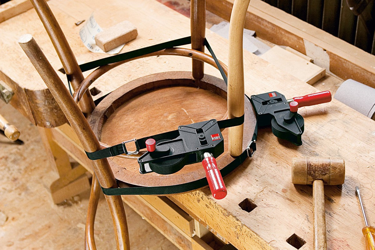 Bessey Heavy Duty Band Clamp with Vario Corners in action for curved and polygonal clamping tasks