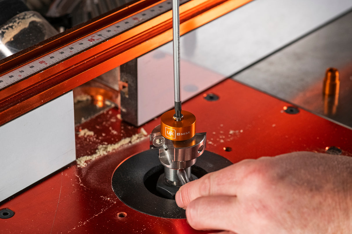 UJK 2-Wing Small Rebate Router Cutter with Metric Collars 1/2in Shank