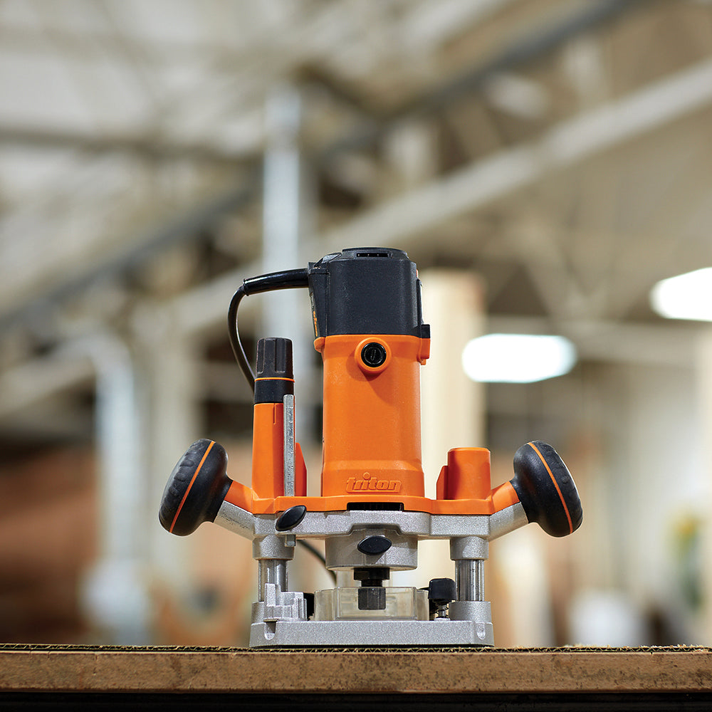 Triton TMNRTR 880W Trimmer Router