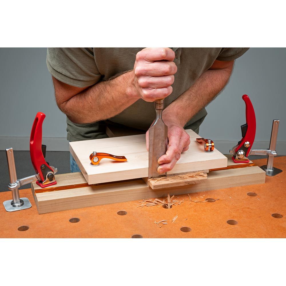 UJK Hold Down Ratchet Clamp with 60mm Throat and 90mm Clamping Capacity for 20mm Dog Holes