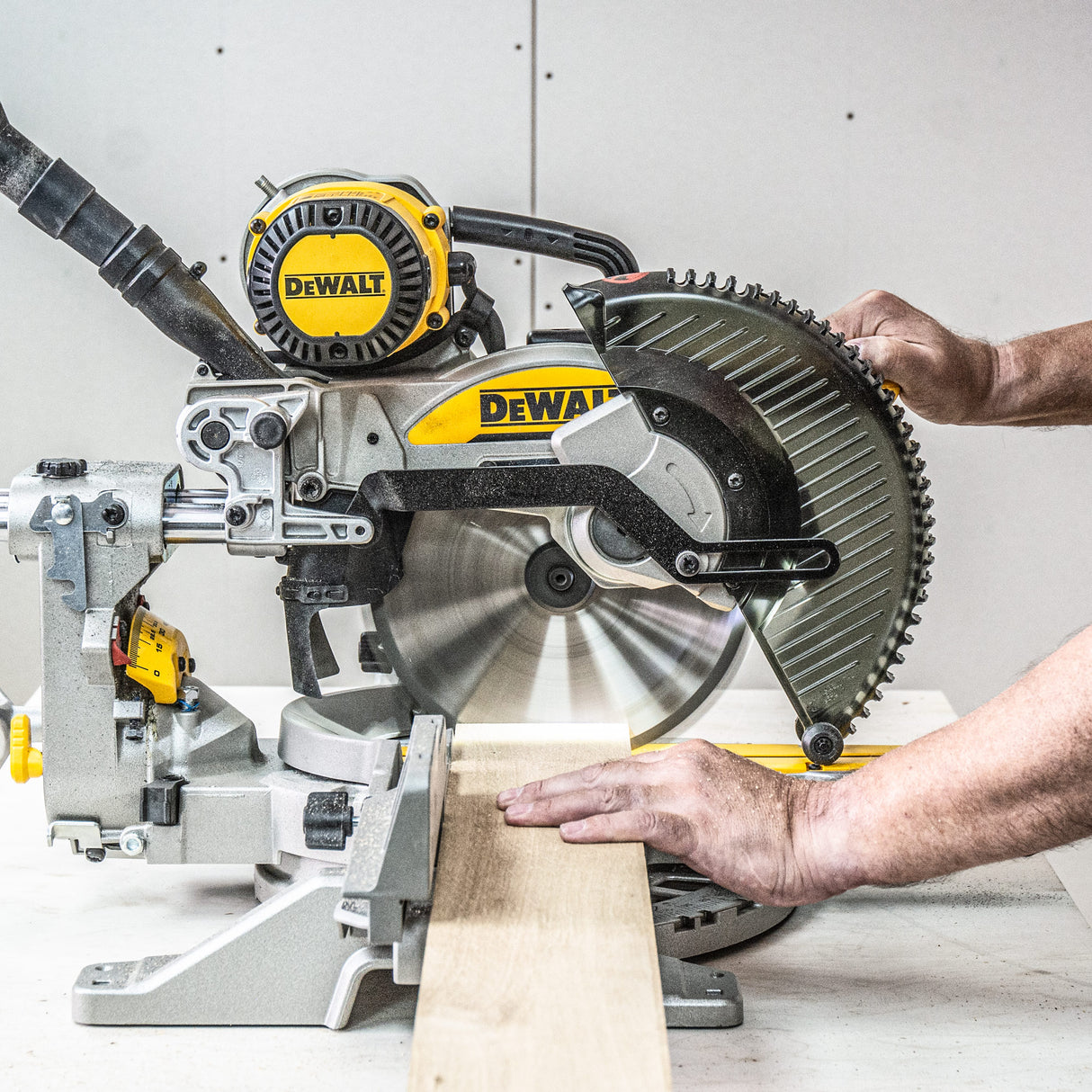 Trend 210mm x 30mm x 60T Wood Mitre Saw Blade