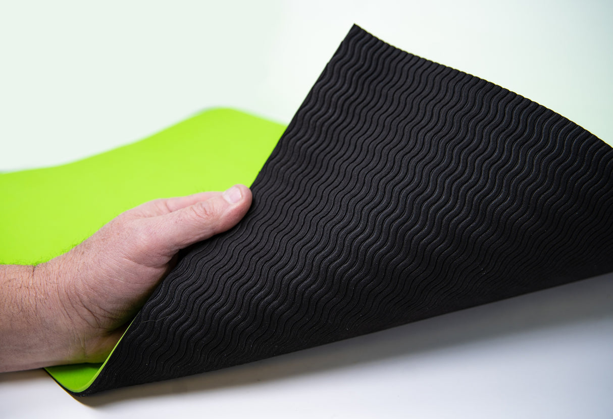 Australian woodworking tools BOW Products Non-Slip Bench Mat 610 x 450mm in workshop setting