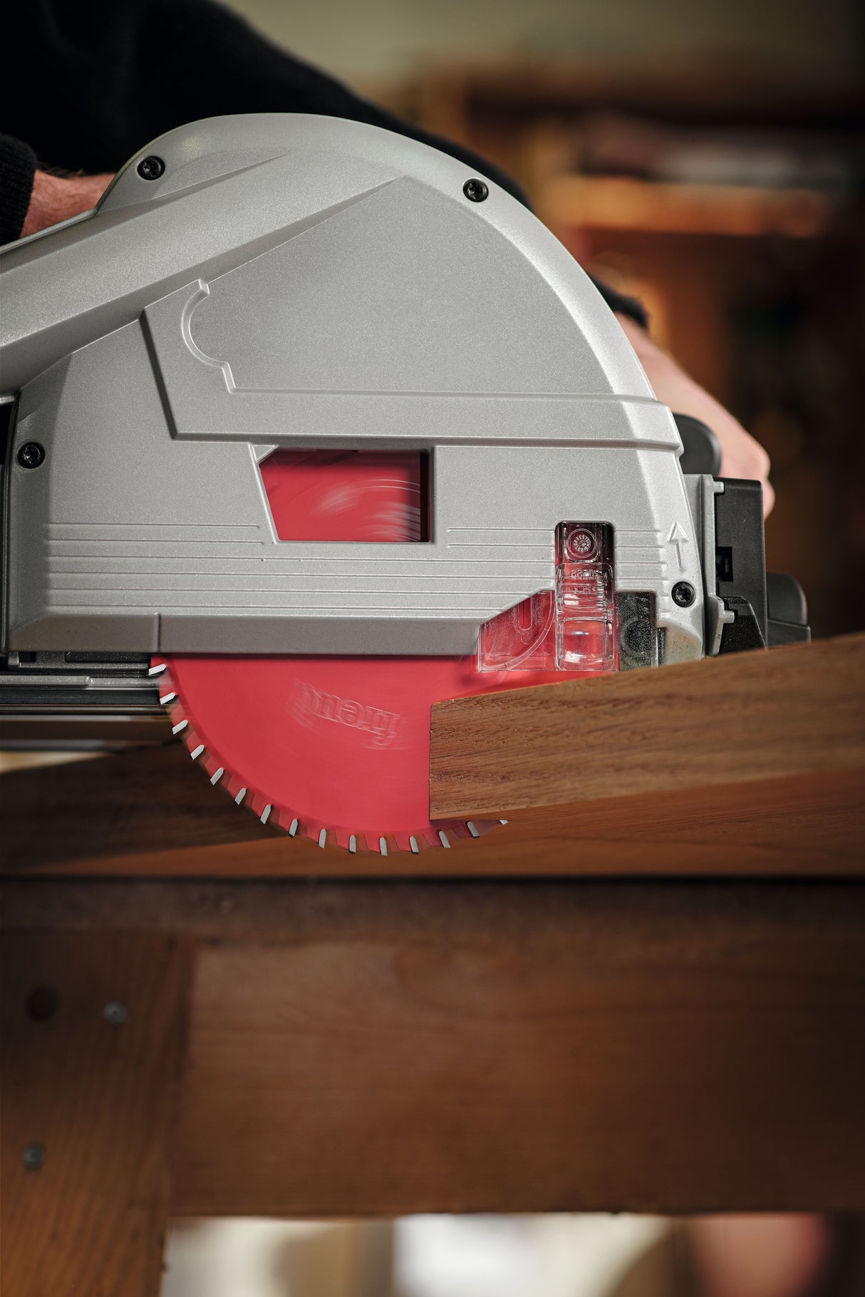 Freud 160mm Wood Saw Blade with High-Angle ATB Tooth Grind, Splinter-Free Cut in Hardwoods and Softwoods