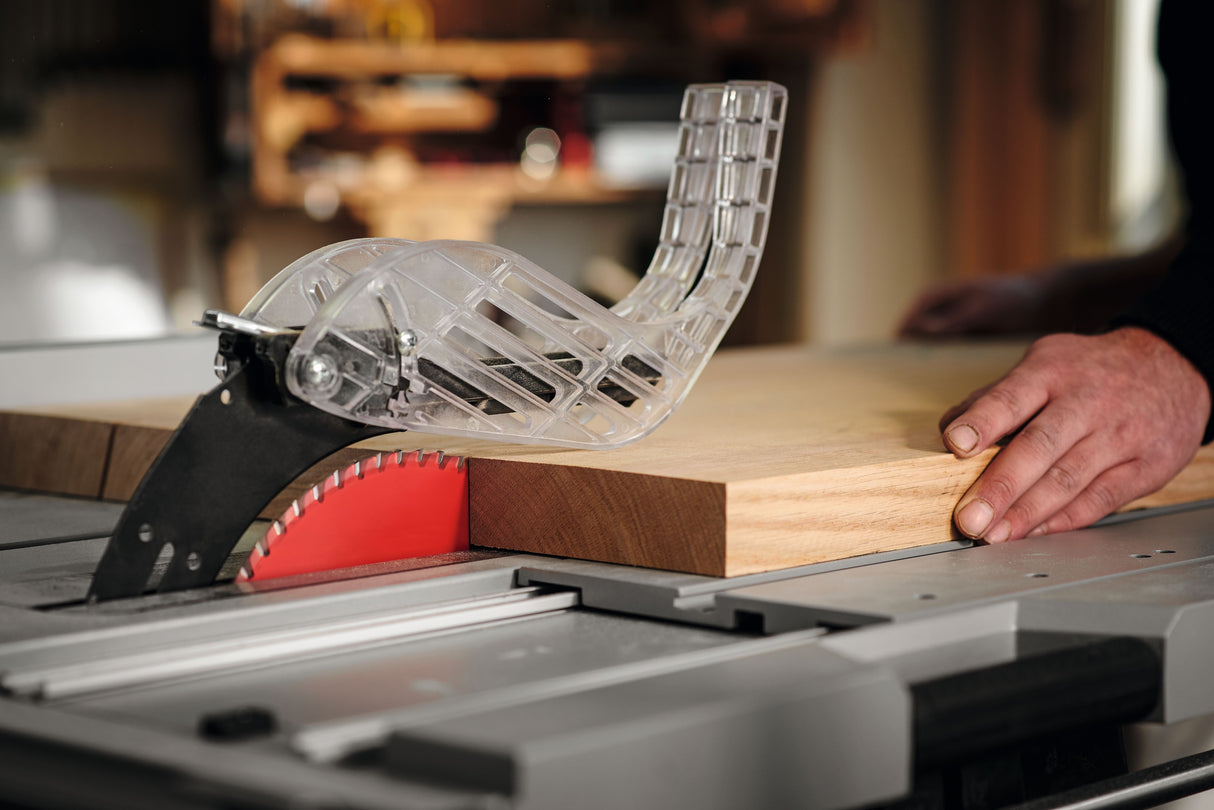 Freud 160mm Wood Saw Blade for Circular Saws - High precision cut in hardwoods and softwoods with anti-vibration design