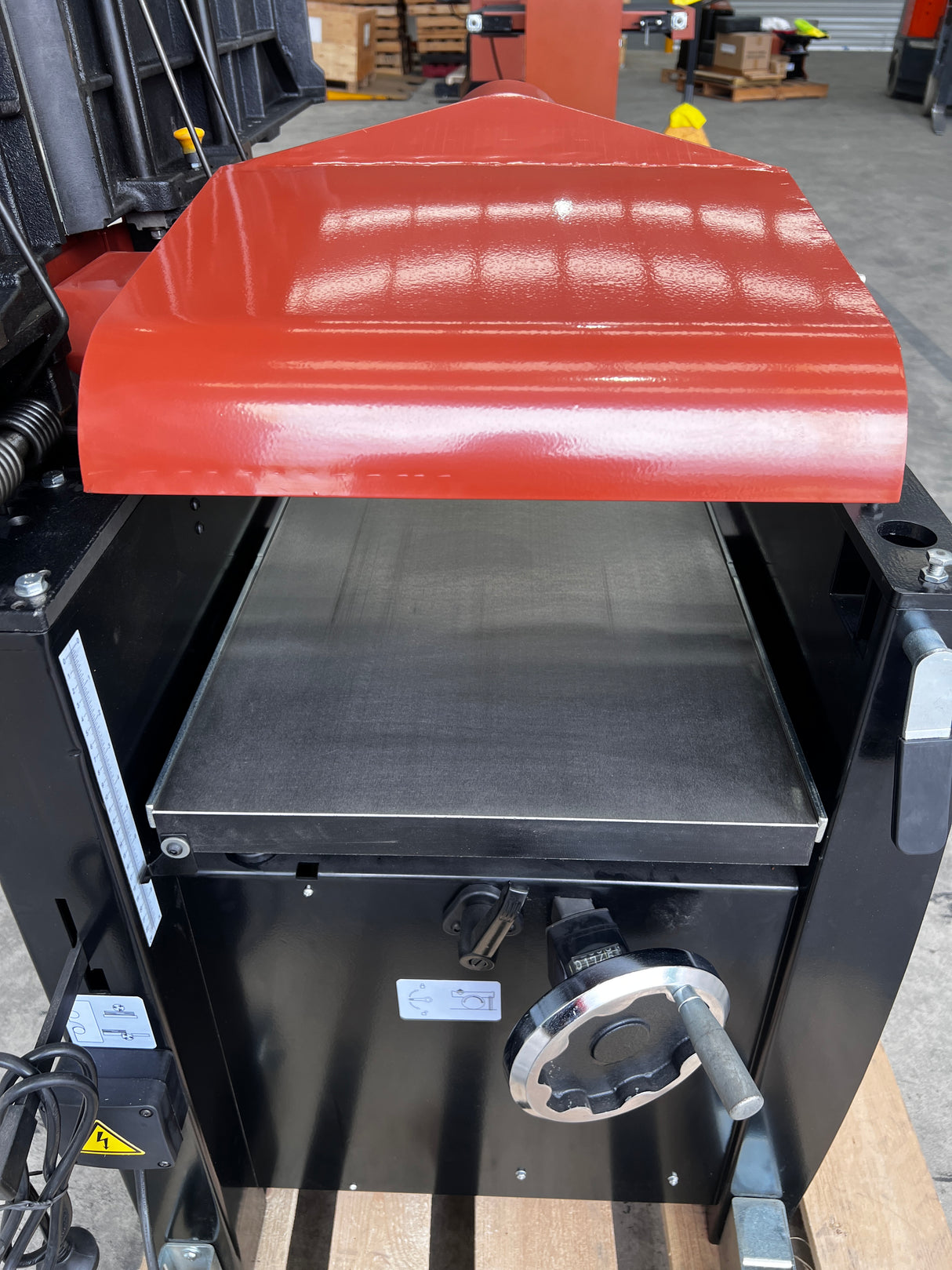 SAMPLE - Sherwood 16in Combination Planer Thicknesser with Helical Spiral Head Carbide Knives 3000W 4HP