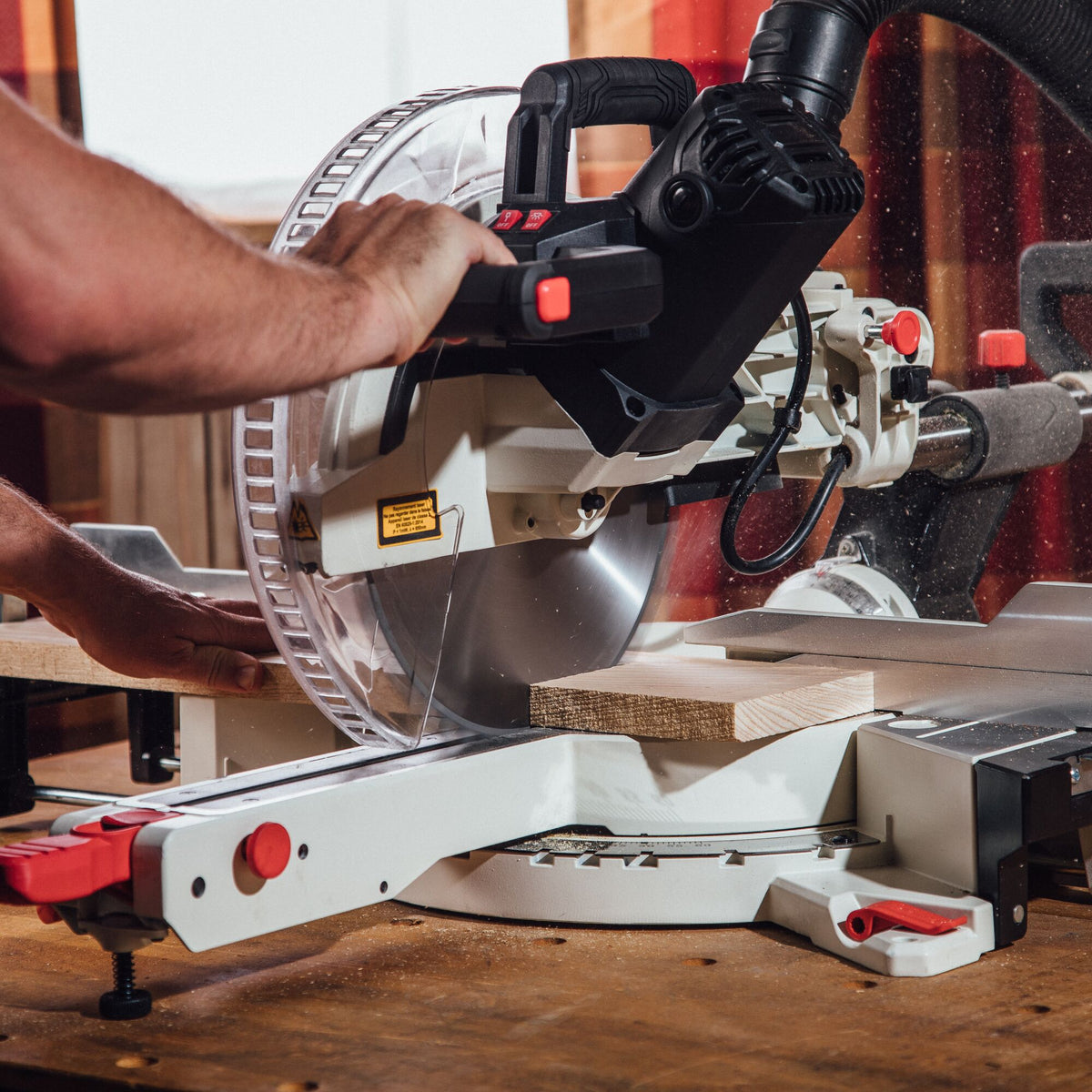 JET Tools 12in Sliding Dual Bevel Compound Mitre Saw