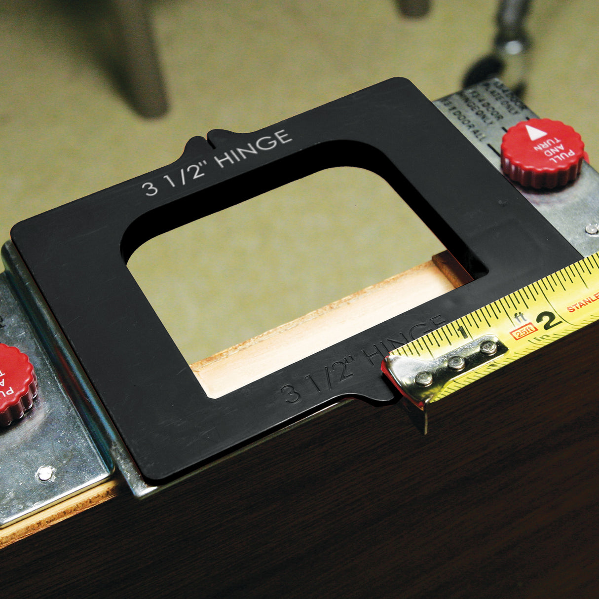 Milescraft HingeMate 350 Hinge Strike & Latch Plate Mortice Routing Jig
