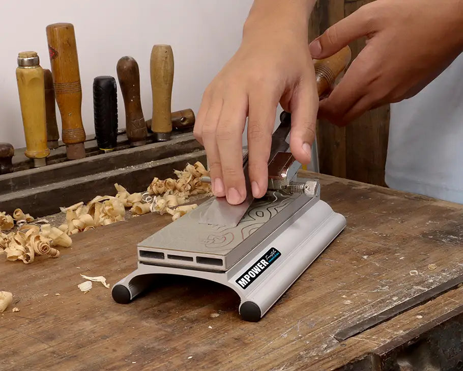 MPOWER SB1 600/1200 Grit Sharpening Stone Set 8in Double Sided Diamond Whetstone in use on woodworking tool