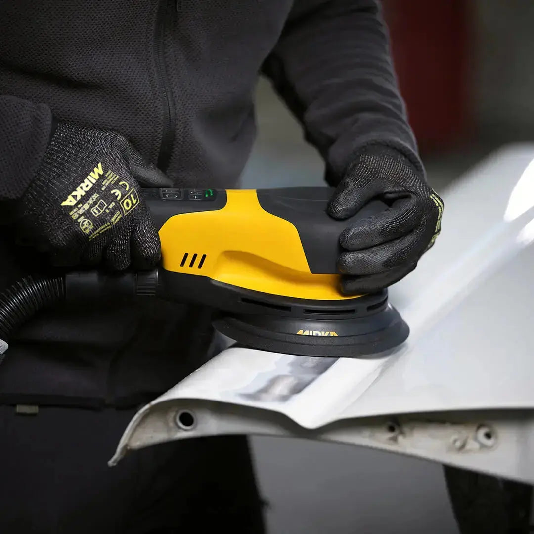 Mirka DEROS RS 600 150mm Rotary Sander in Case - Side view with accessories