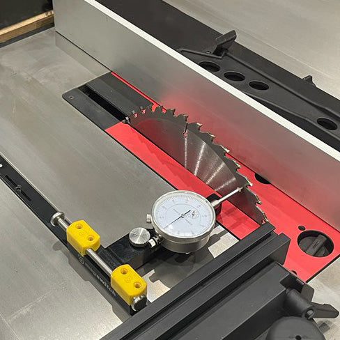 Magswitch Universal Saw Indicator for precise blade alignment on table saws