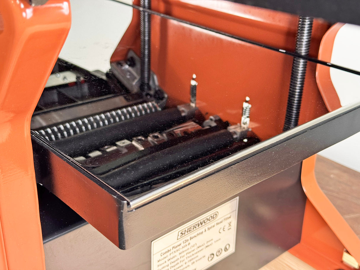 Sherwood 12in Benchtop Combination Planer Thicknesser 1800W - Helical Cutterhead angle view