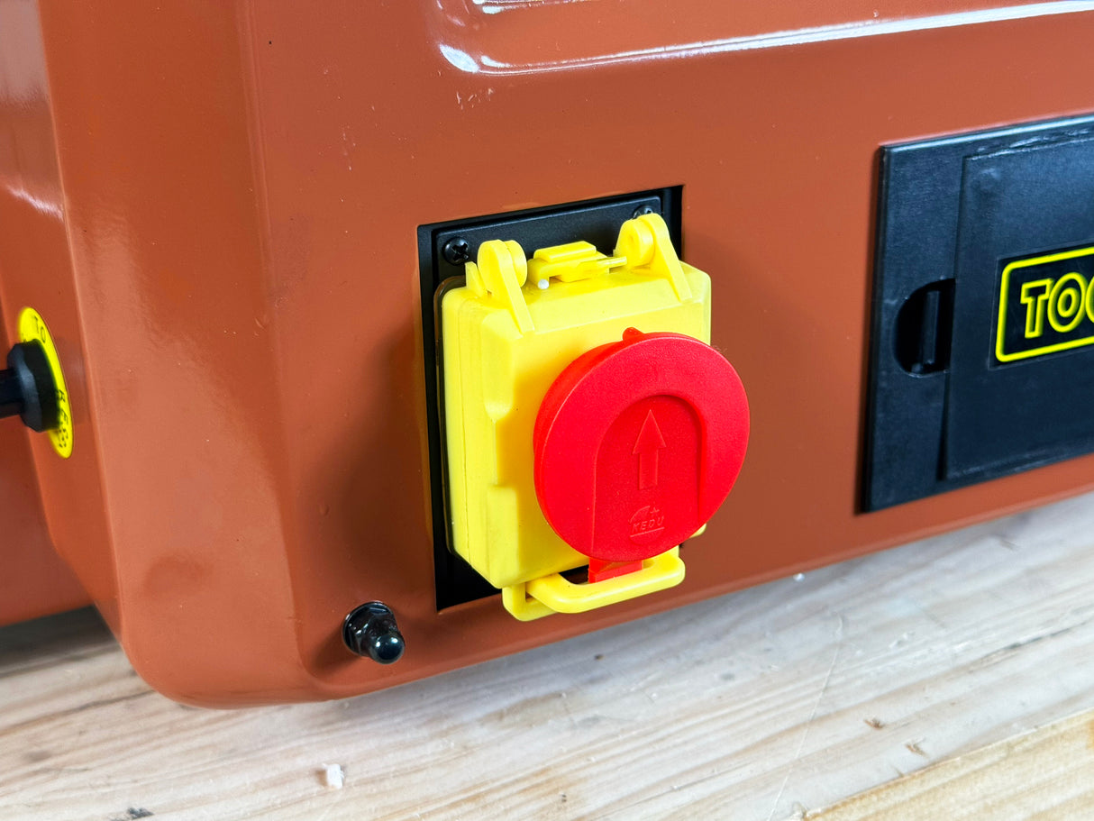 Sherwood 12in Benchtop Planer Thicknesser Helical Cutterhead woodworking tool in action