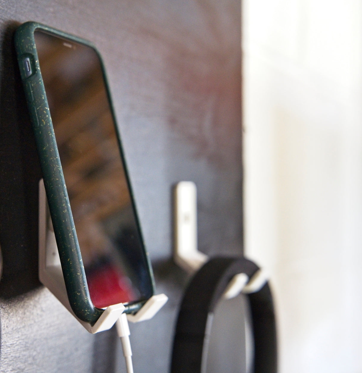 Superhooks Tech Hook White 3 Pack 3kg Capacity - Modern white tech hook with reinforced twin arms and sloped prongs