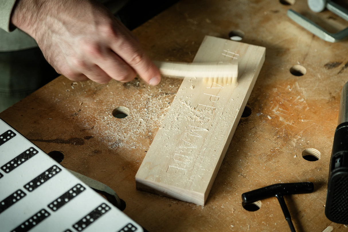 Heavy-duty hand-twisted Shaper Tools clearing brushes, ideal for cleaning engravings and tight pockets. Set of 2 with knuckle protection