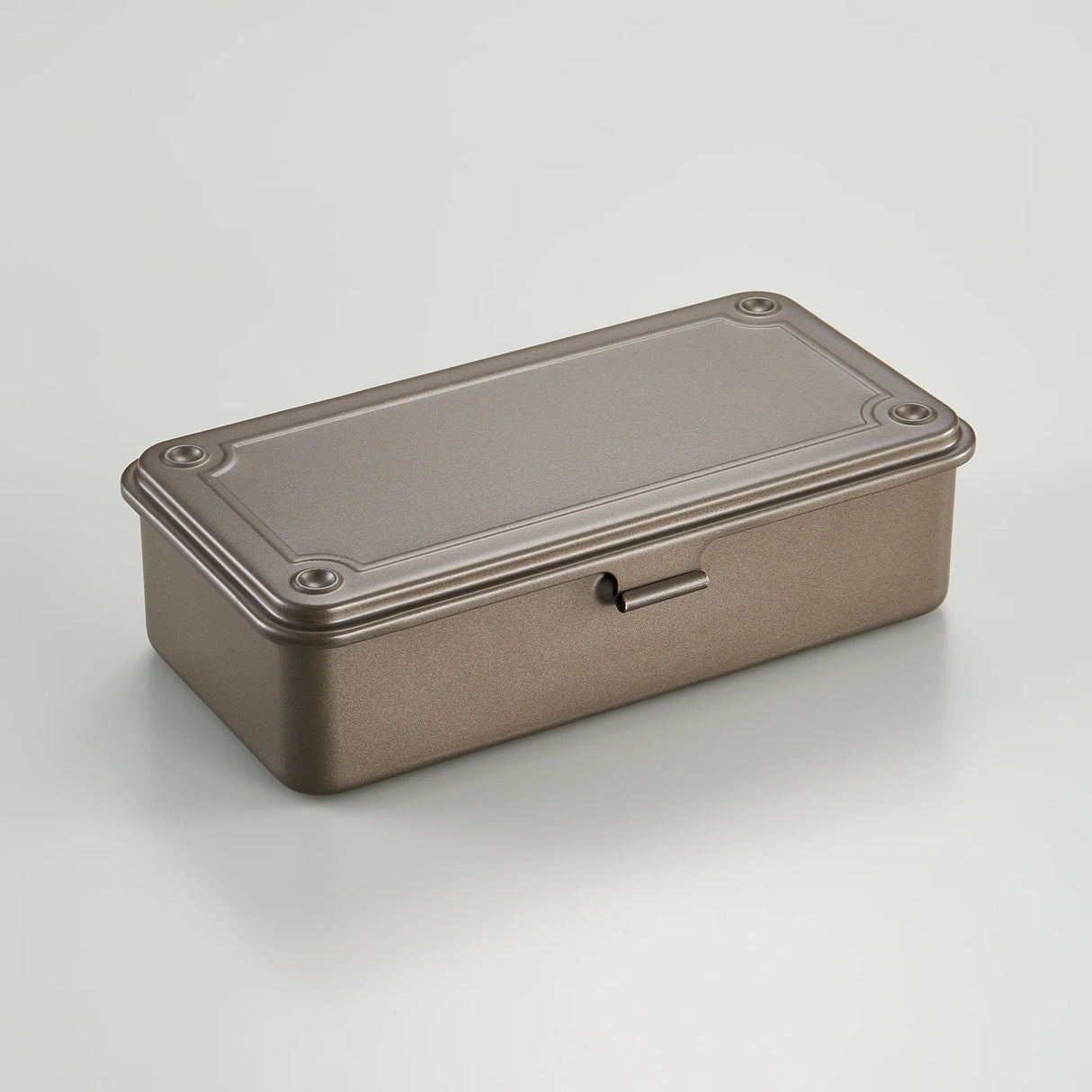 Toyo Trunk Shape Toolbox 19cm open showing internal compartments and handle