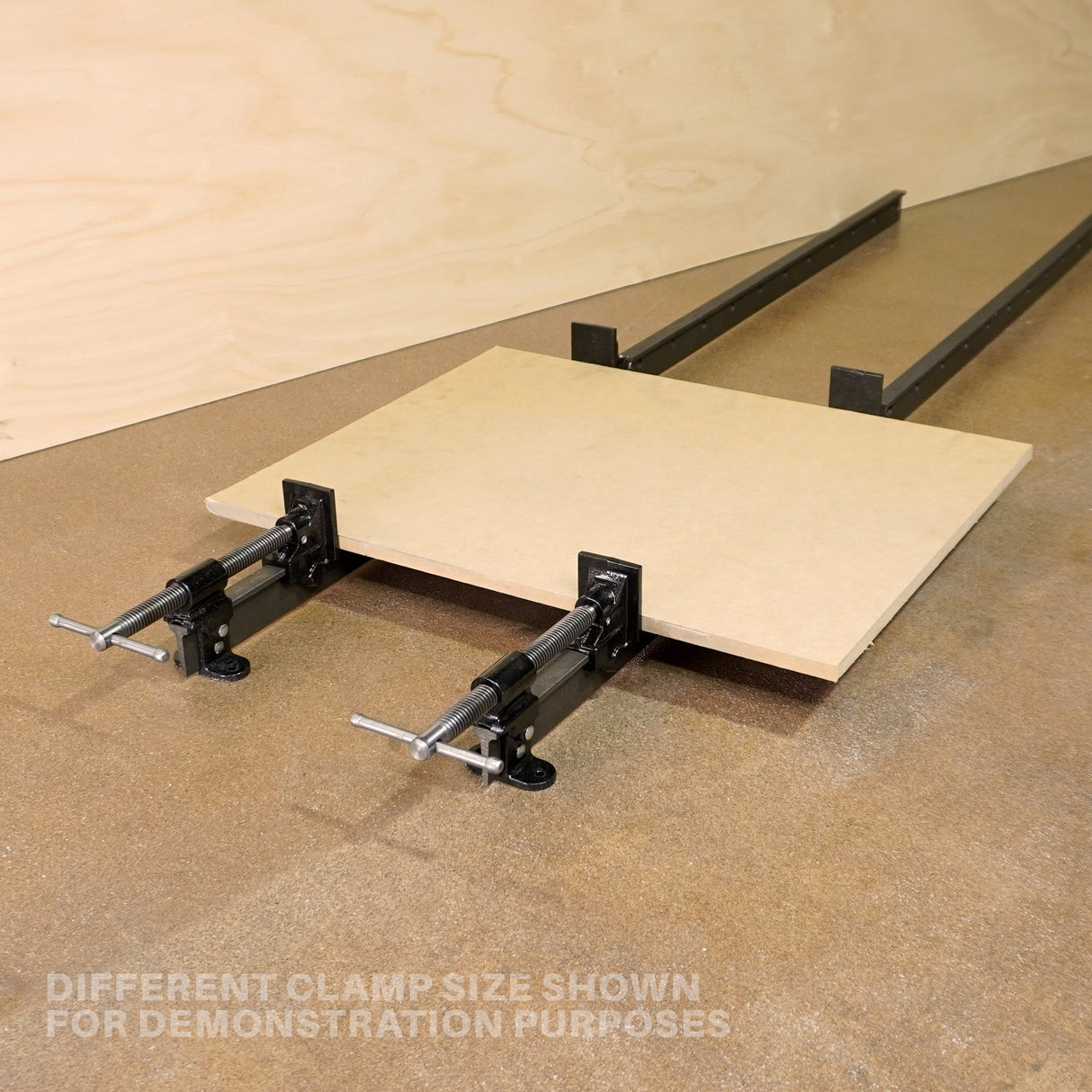 Torquata Heavy Duty Steel T-Bar Sash Clamp 750mm Capacity